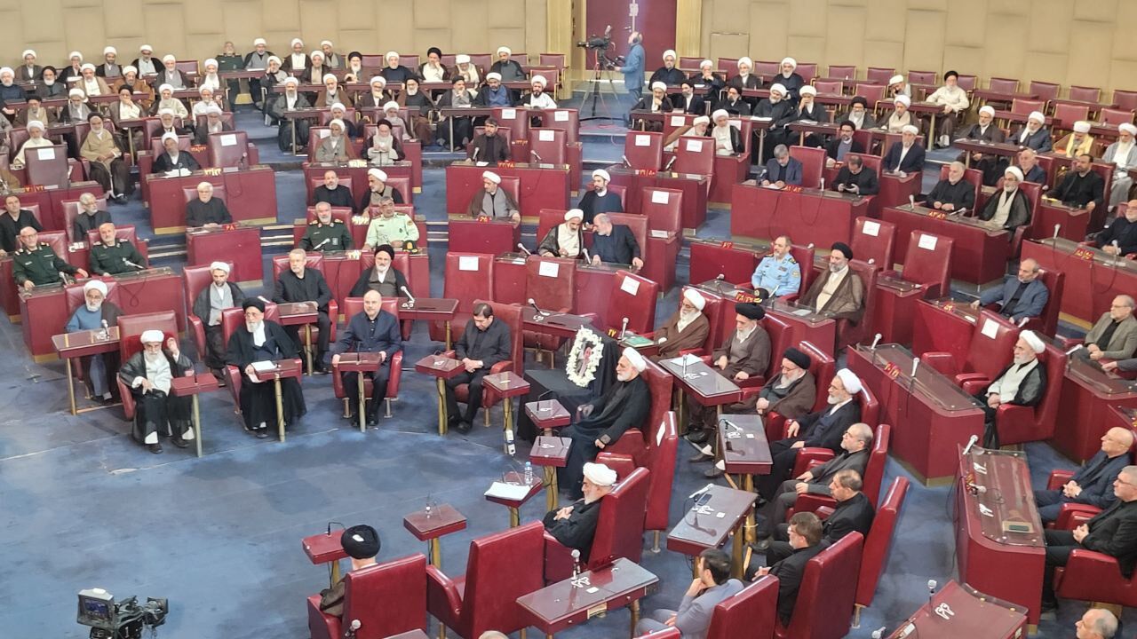 آغاز دوره ششم مجلس خبرگان بدون رئیسی آغاز دوره ششم مجلس خبرگان بدون رئیسی