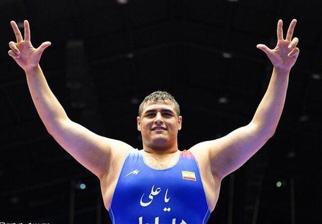 مدال طلای هدایتی در مجارستان/ هیچکس جلودار فردین نیست! مدال طلای هدایتی در مجارستان/ هیچکس جلودار فردین نیست!