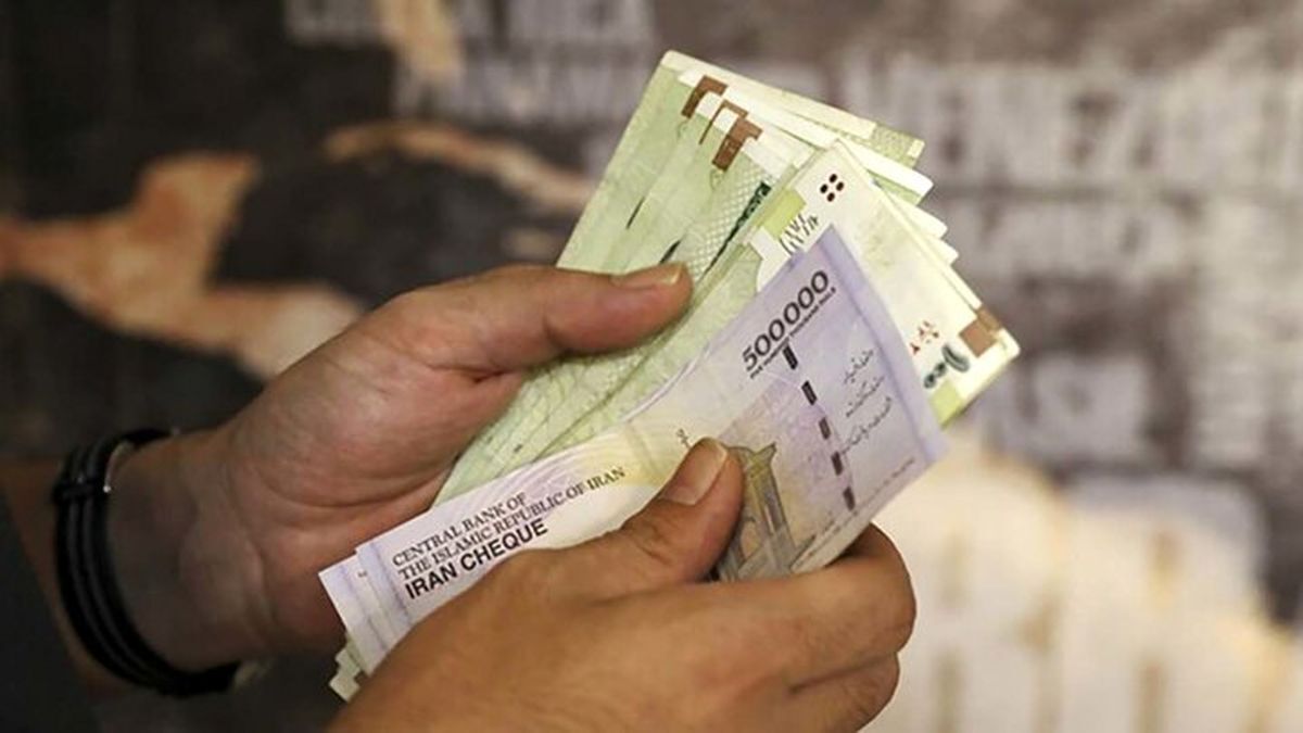 این افراد میتوانند وام ۴٠٠ میلیونی مسکن بگیرند این افراد میتوانند وام ۴٠٠ میلیونی مسکن بگیرند