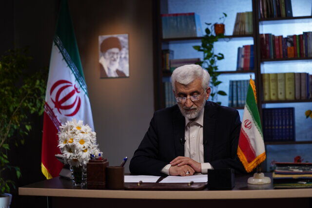 جلیلی: رییس جمهور بعدی فرصت یک روز اتلاف وقت هم ندارد جلیلی: رییس جمهور بعدی فرصت یک روز اتلاف وقت هم ندارد