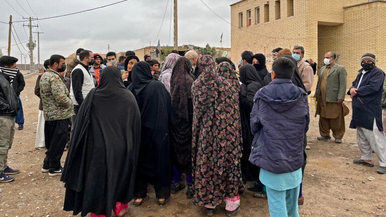 اخراج افغانها از ایران آغاز شد / هزارنفر در یک روز! اخراج افغانها از ایران آغاز شد / هزارنفر در یک روز!