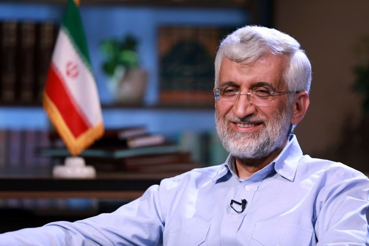 جلیلی: برجام قیمت دلار را ۳۰ هزارتومان کرد! جلیلی: برجام قیمت دلار را ۳۰ هزارتومان کرد!