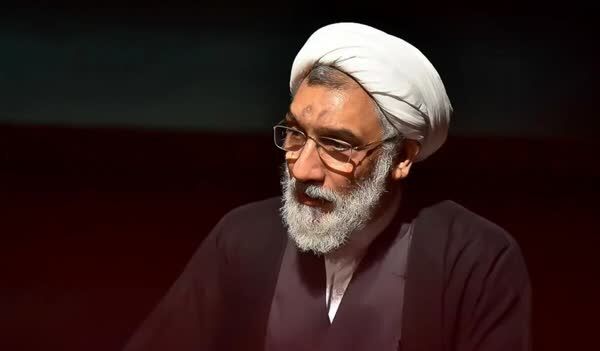 پورمحمدی: با حکم من قالیباف شهردار شد! پورمحمدی: با حکم من قالیباف شهردار شد!