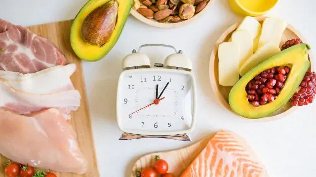 در رژیم فستینگ چه بخوریم ؟ در رژیم فستینگ چه بخوریم ؟