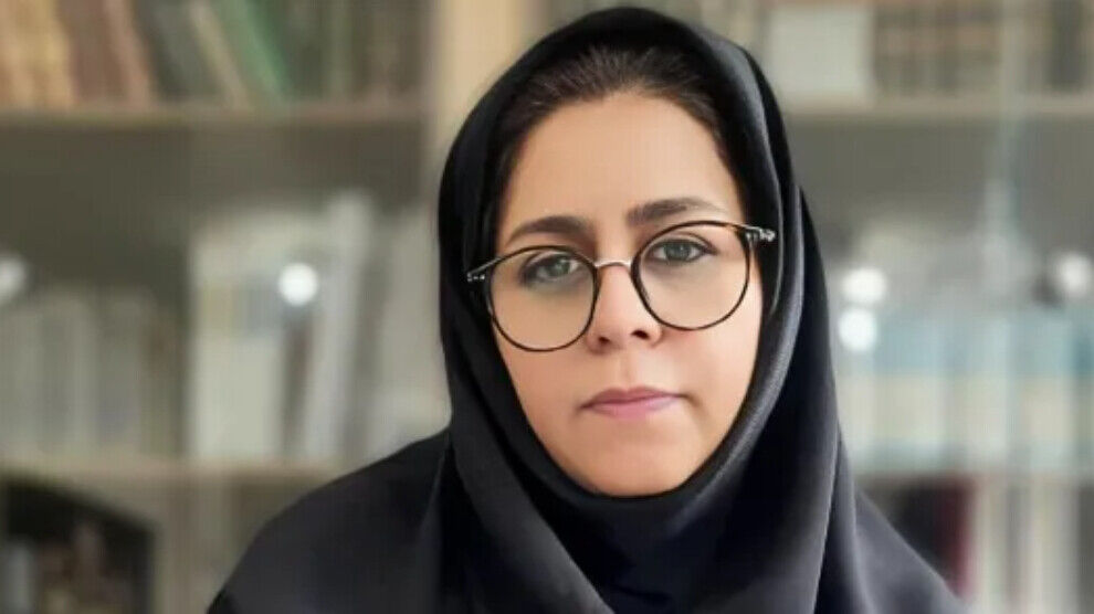 پشت پرده بازداشت مریم مهرابی و دختران خردسالش در اصفهان پشت پرده بازداشت مریم مهرابی و دختران خردسالش در اصفهان