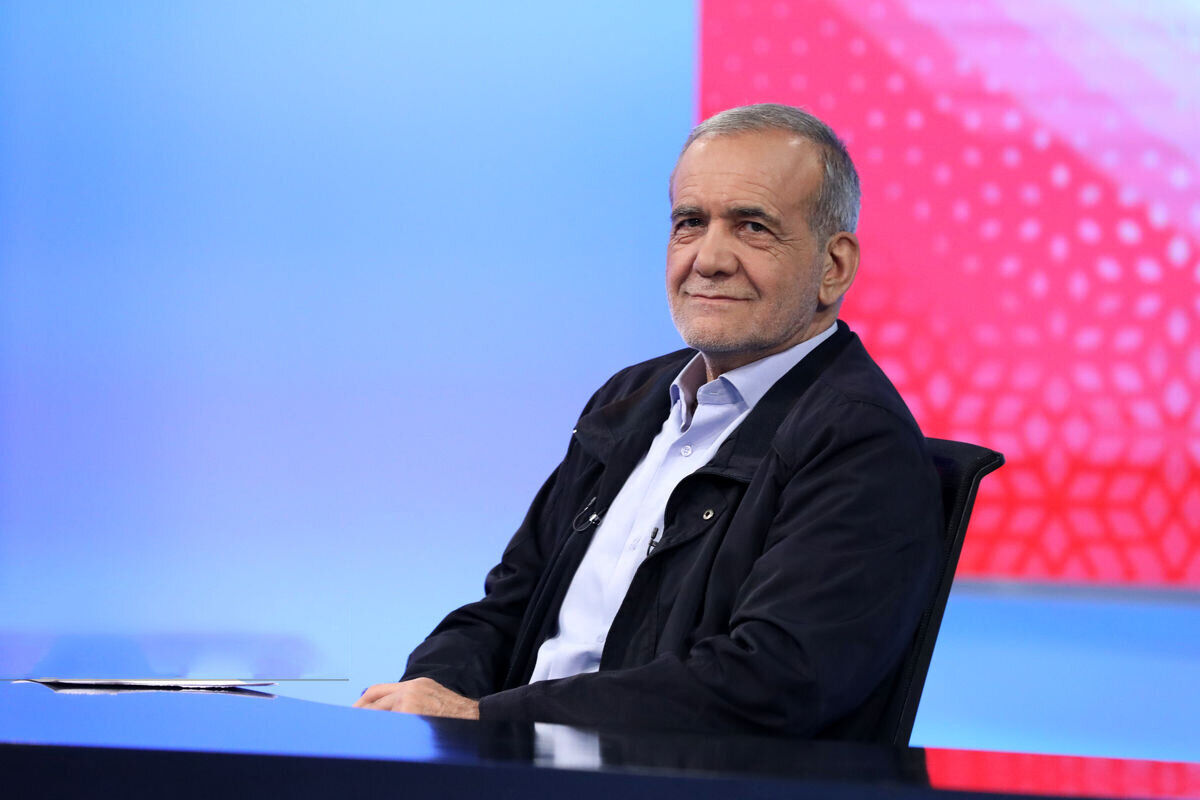 اولین واکنش رئیس ستاد پزشکیان حواشی «میزگرد فرهنگی» اولین واکنش رئیس ستاد پزشکیان حواشی «میزگرد فرهنگی»