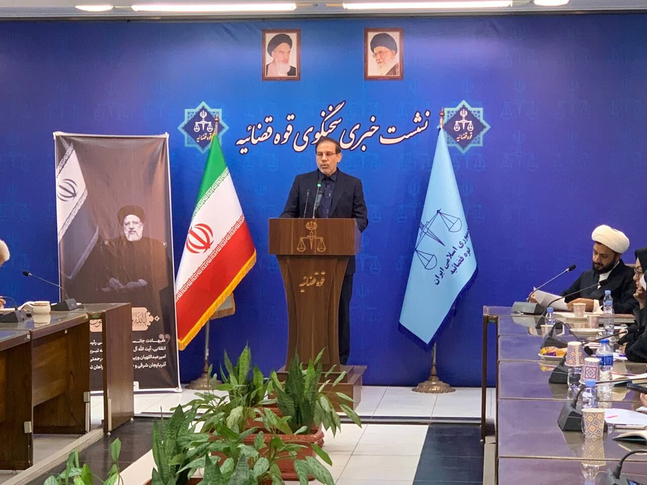 سخنگوی قوه قضاییه: محکومیت وزیر سابق قطعی شد سخنگوی قوه قضاییه: محکومیت وزیر سابق قطعی شد