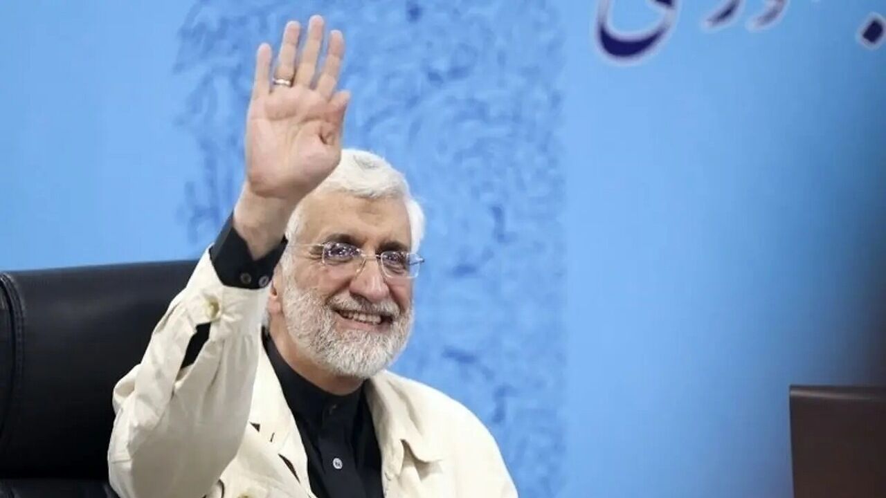 آتش زدن ستاد مرکزی سعید جلیلی در مشهد! + فیلم آتش زدن ستاد مرکزی سعید جلیلی در مشهد! + فیلم