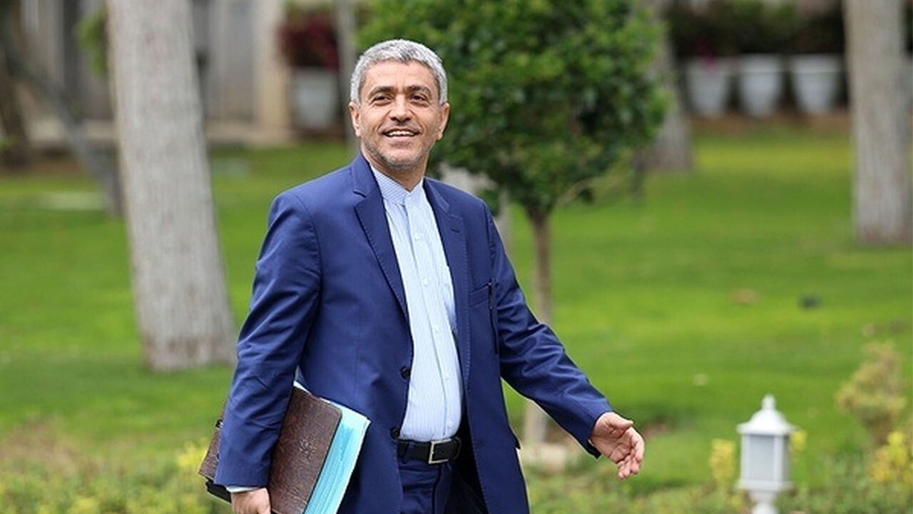 برنامه اقتصادی پزشکیان از زبان طیبنیا برنامه اقتصادی پزشکیان از زبان طیبنیا