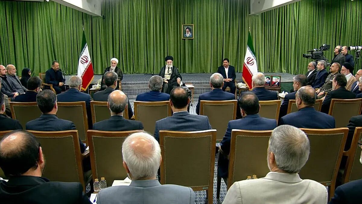 دیدار اعضای هیئت دولت با رهبر انقلاب دیدار اعضای هیئت دولت با رهبر انقلاب