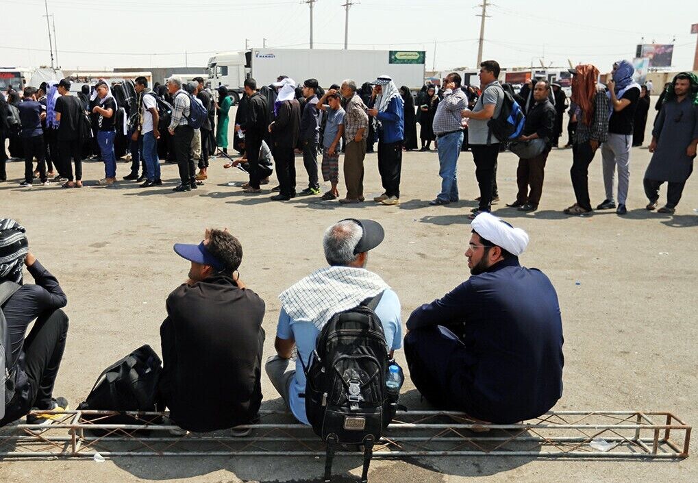 وثیقه خروج از کشور مشمولان غیرغایب حذف شد وثیقه خروج از کشور مشمولان غیرغایب حذف شد