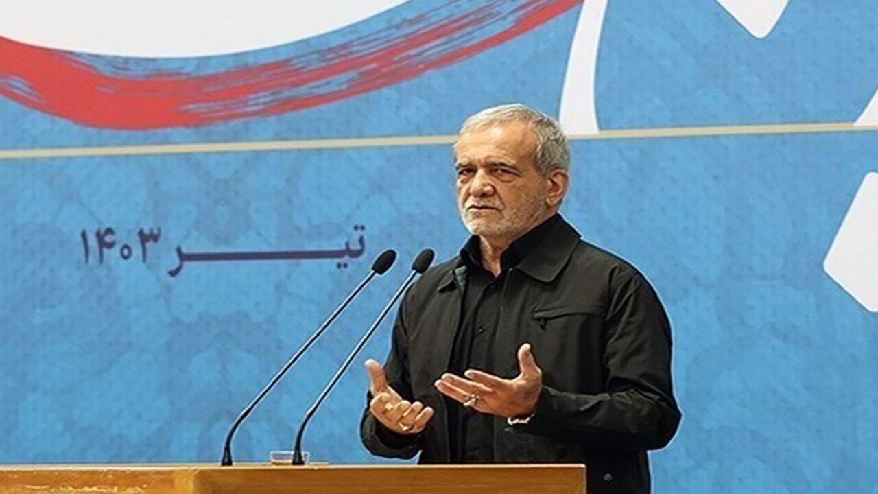 تماس تلفنی شورای عالی سیاسی یمن با «پزشکیان» تماس تلفنی شورای عالی سیاسی یمن با «پزشکیان»