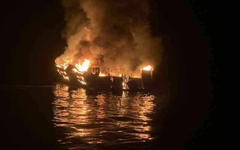 مرگ هولناک ۴۰ مهاجر در شعلههای آتش مرگ هولناک ۴۰ مهاجر در شعلههای آتش