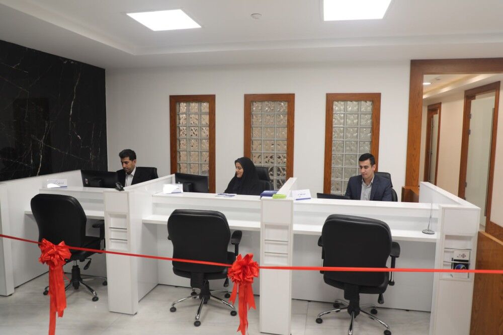 افتتاح اولین افتتاح اولین
