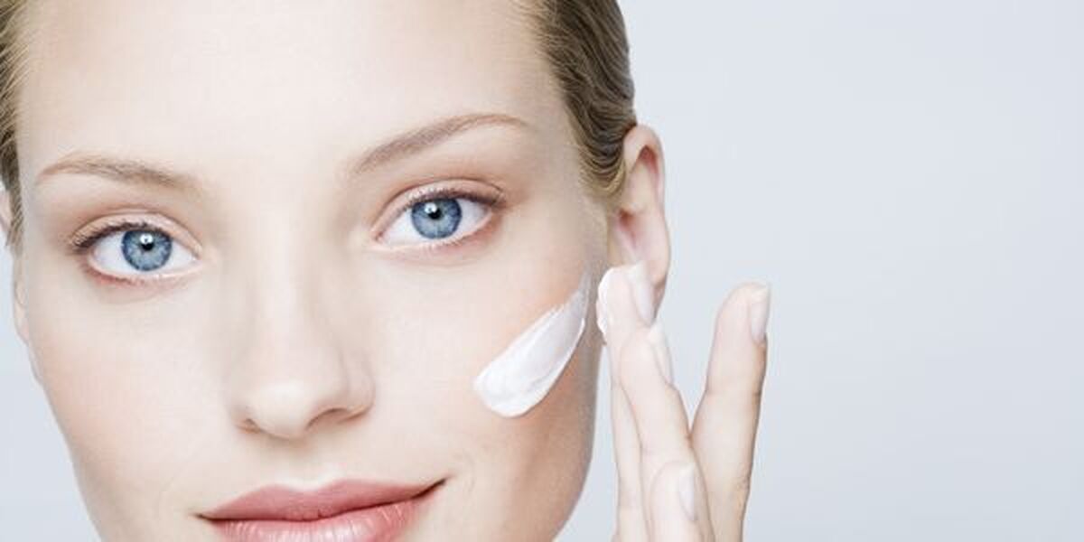 این روزها در خانه هم ضدآفتاب بزنید! / چه SPF برای روزهای تابستانی مناسب است؟ این روزها در خانه هم ضدآفتاب بزنید! / چه SPF برای روزهای تابستانی مناسب است؟