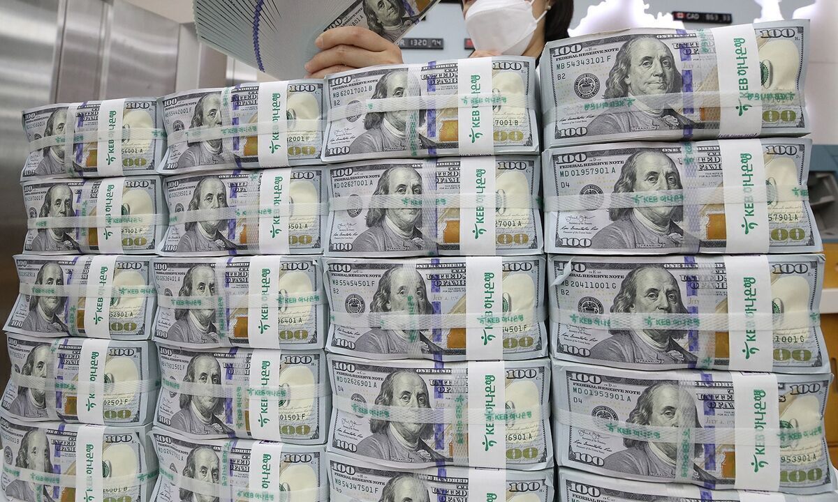 پیشبینی مهم از بازار ارز / قیمت دلار پایین میآید؟ پیشبینی مهم از بازار ارز / قیمت دلار پایین میآید؟