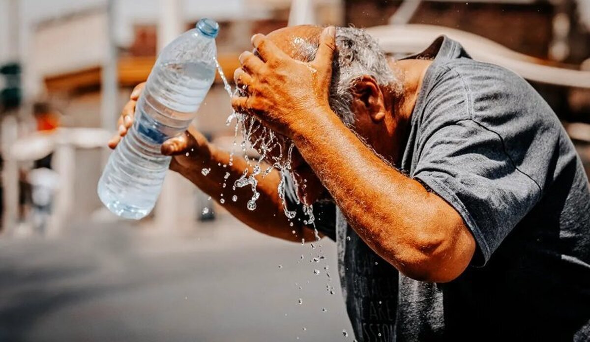 گرما موجب بیماری شهروندان شد! گرما موجب بیماری شهروندان شد!