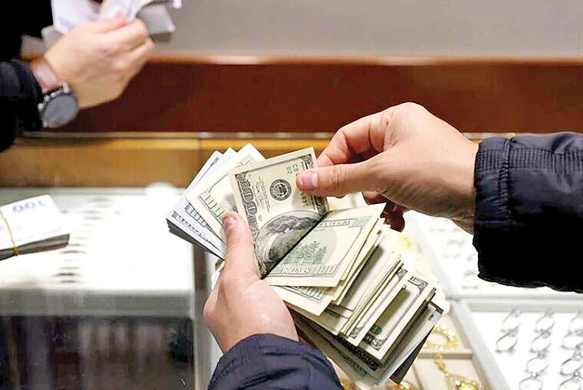 قیمت دلار ۴۸ هزار و ۷۳۳ تومان شد / نرخ ارز امروز ۲۲ مرداد ۱۴۰۳