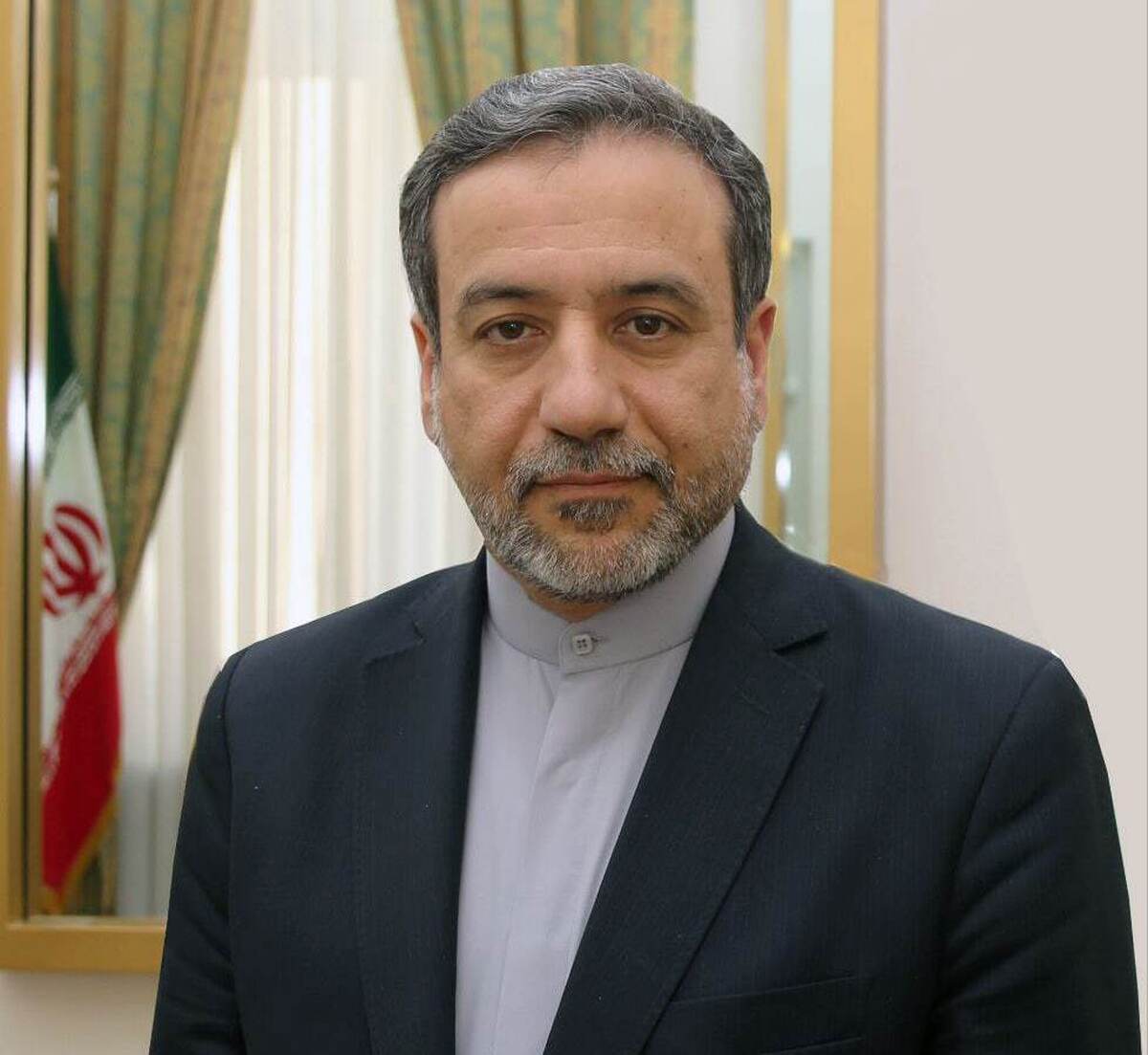 جزییات مهمترین محورهای برنامه عراقچی برای وزارت خارجه/ دیپلمات کهنهکار برای دیپلماسی ایران چه برنامهای دارد؟ جزییات مهمترین محورهای برنامه عراقچی برای وزارت خارجه/ دیپلمات کهنهکار برای دیپلماسی ایران چه برنامهای دارد؟