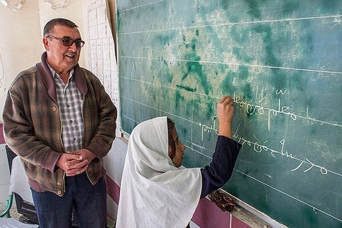 حساب این بازنشستگان کی شارژ میشود؟ حساب این بازنشستگان کی شارژ میشود؟