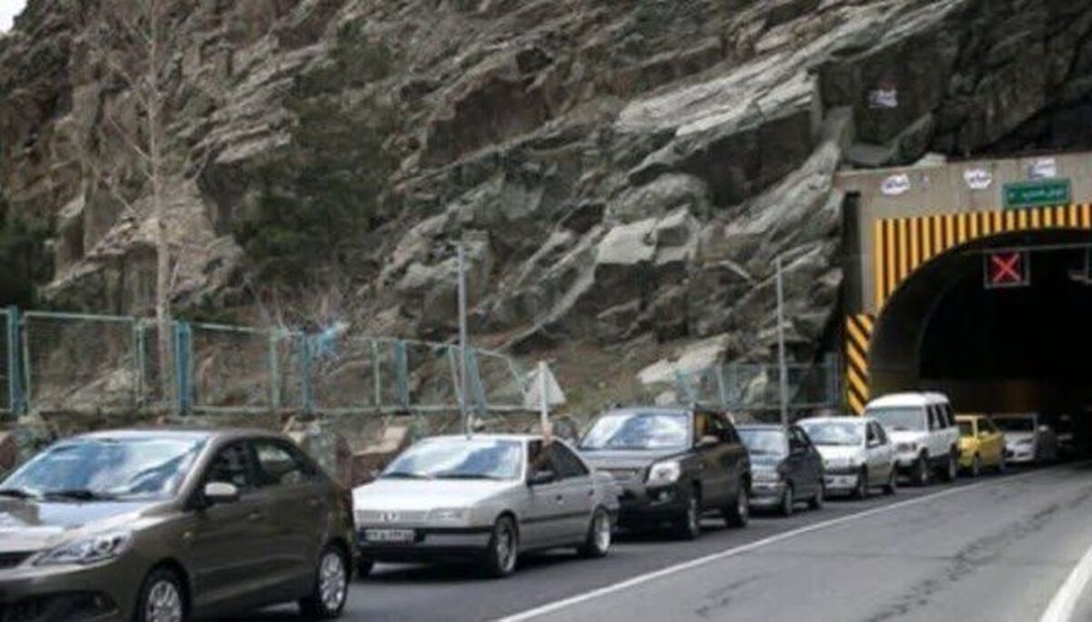 ترافیک سنگین در آزادراههای تهران-شمال و تهران-پردیس ترافیک سنگین در آزادراههای تهران-شمال و تهران-پردیس