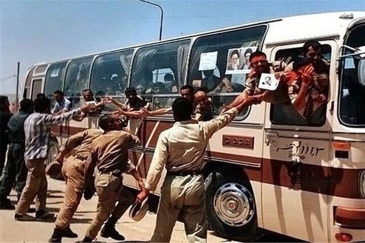 بیانیه ارتش به مناسبت سالروز بازگشت آزادگان به میهن اسلامی بیانیه ارتش به مناسبت سالروز بازگشت آزادگان به میهن اسلامی