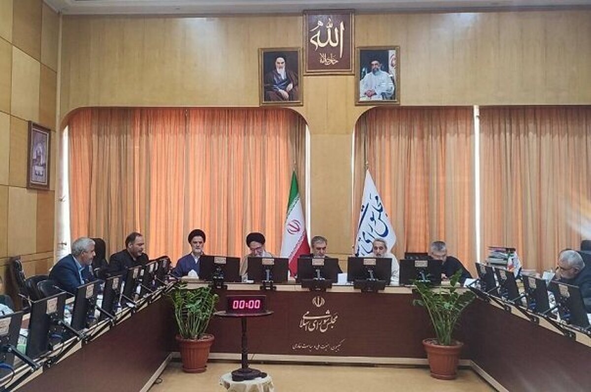 خطیب: باید اتباع خارجی ساماندهی شوند خطیب: باید اتباع خارجی ساماندهی شوند