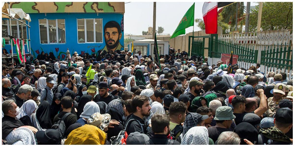 آغاز صدور ویزای ایران برای زائران افغانی آغاز صدور ویزای ایران برای زائران افغانی