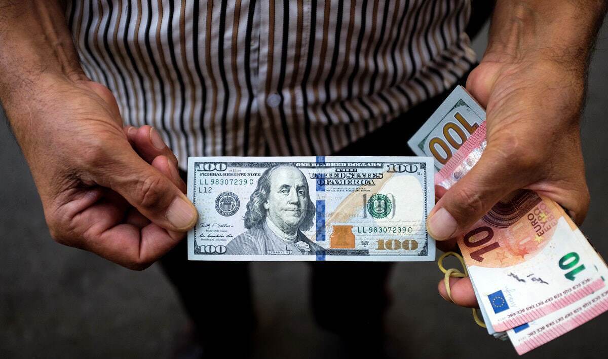 قیمت دلار باز هم کاهشی میشود؟ قیمت دلار باز هم کاهشی میشود؟