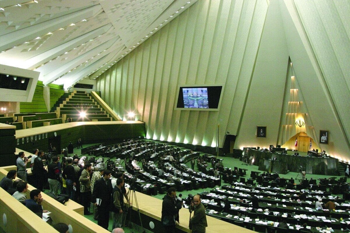 موافقت کمیسیون امنیت ملی مجلس با وزیر پیشنهادی دفاع موافقت کمیسیون امنیت ملی مجلس با وزیر پیشنهادی دفاع