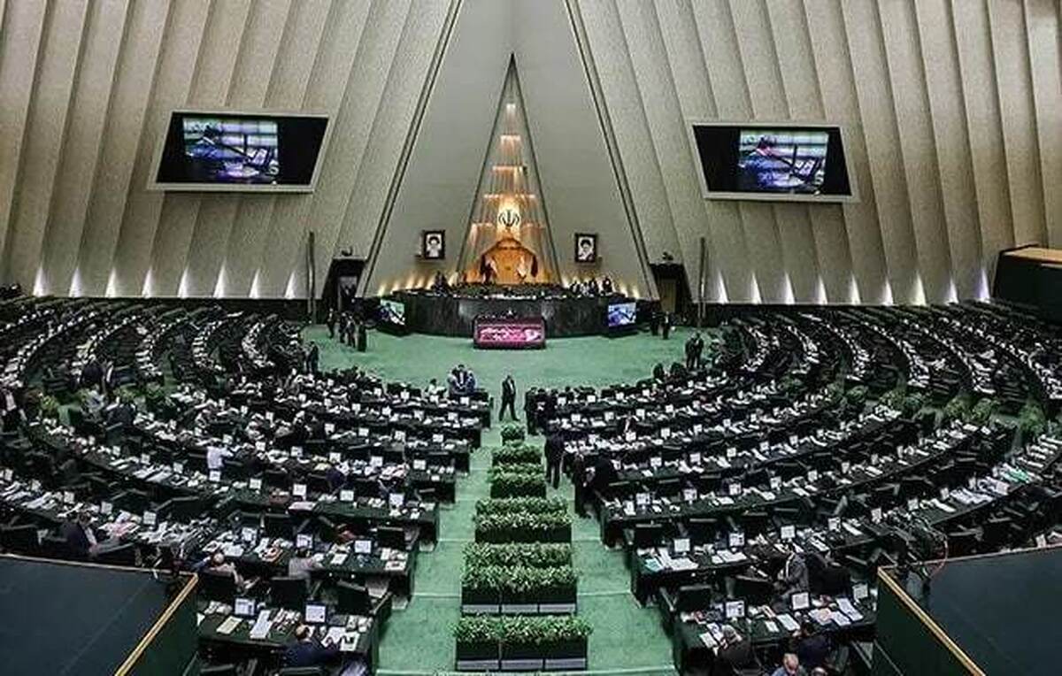 آغاز چهارمین روز بررسی صلاحیت وزیران پیشنهادی آغاز چهارمین روز بررسی صلاحیت وزیران پیشنهادی