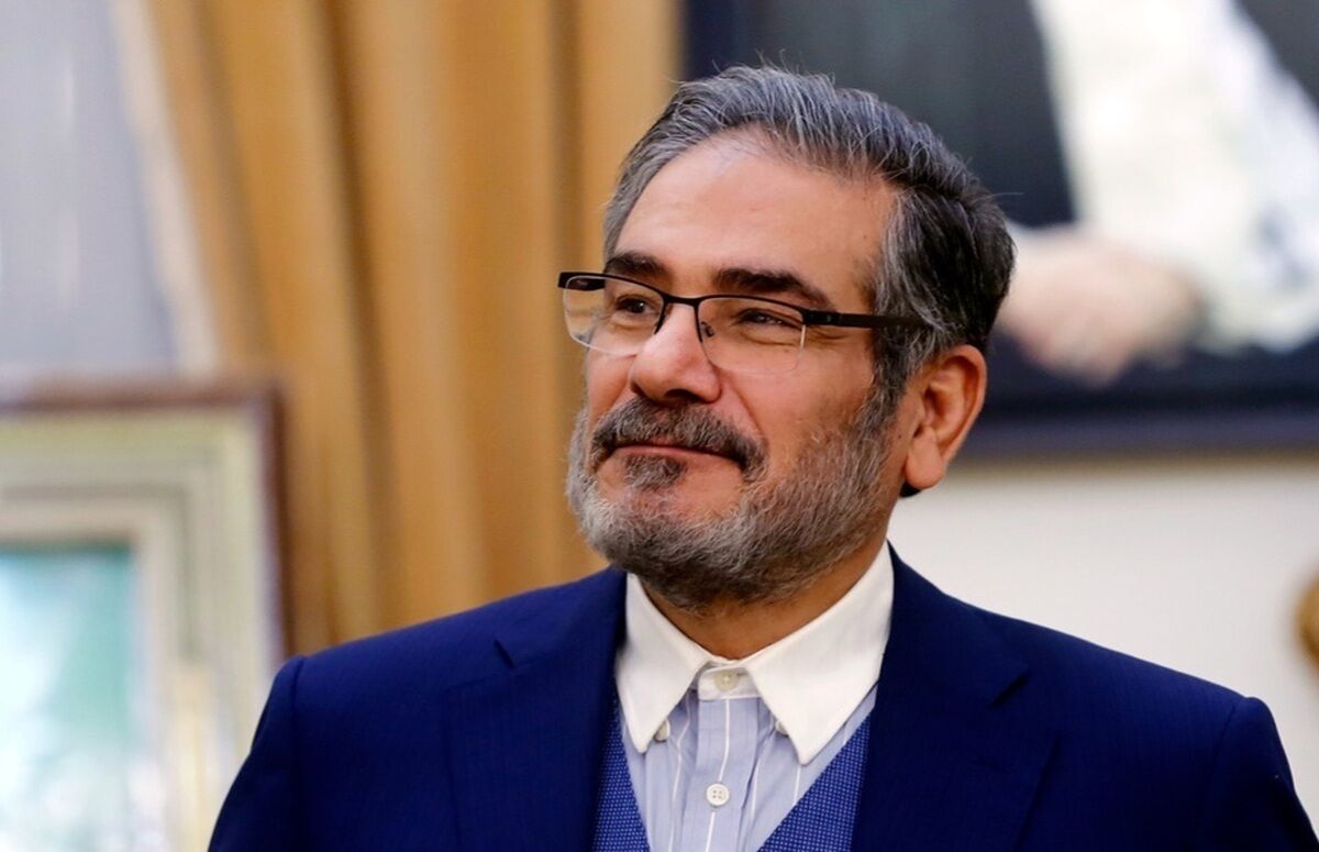 تماس شمخانی با فرمانده سابق سپاه تائید نشد تماس شمخانی با فرمانده سابق سپاه تائید نشد