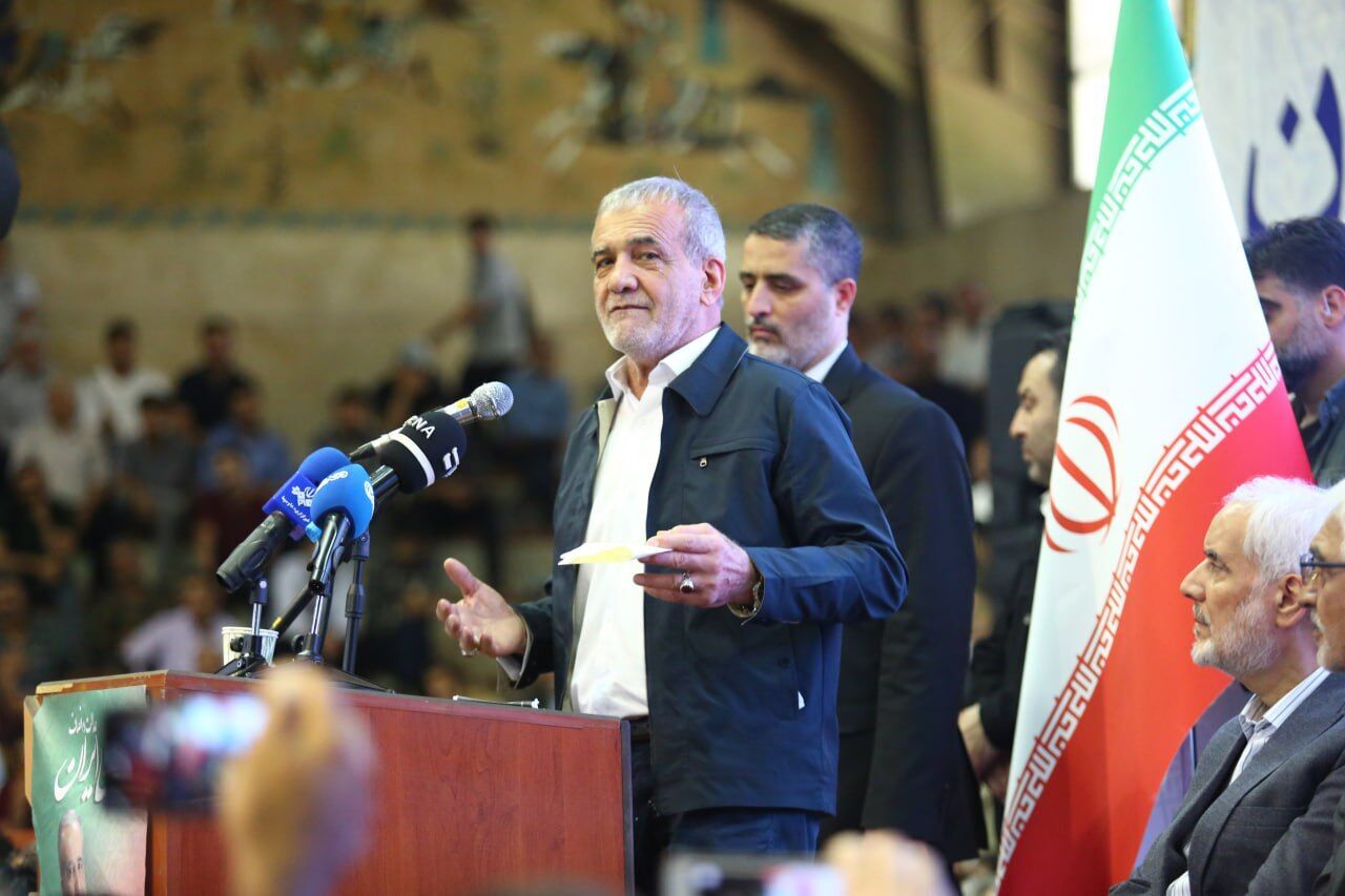 اعلام آمادگی دولت چهاردهم برای معرفی وزرای پیشنهادی اعلام آمادگی دولت چهاردهم برای معرفی وزرای پیشنهادی