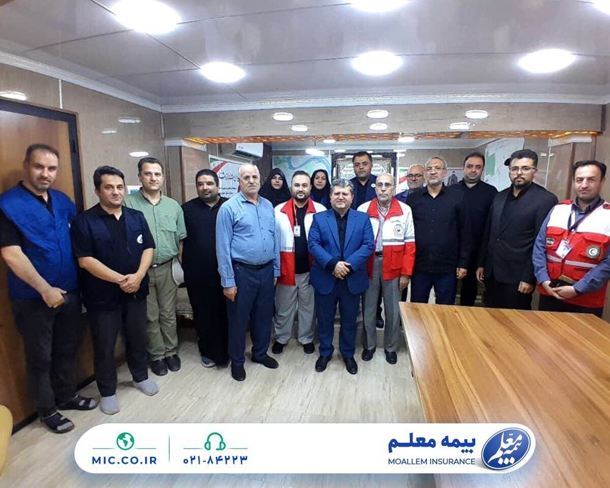 بازدید مدیرعامل بیمه معلم از قرارگاههای این شرکت در عراق بازدید مدیرعامل بیمه معلم از قرارگاههای این شرکت در عراق