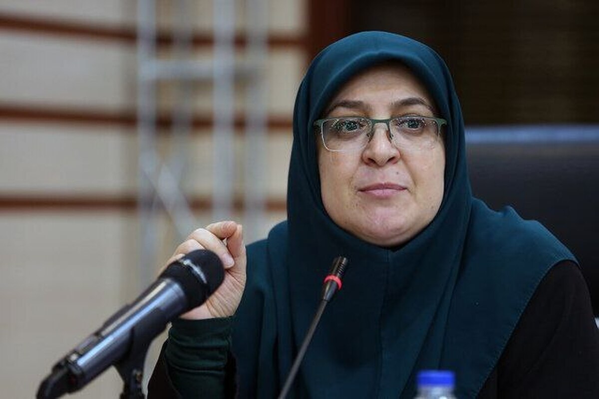 مهاجرانی: ناخوشایندیهای جامعه را بدون لکنت بر زبان میآورم مهاجرانی: ناخوشایندیهای جامعه را بدون لکنت بر زبان میآورم