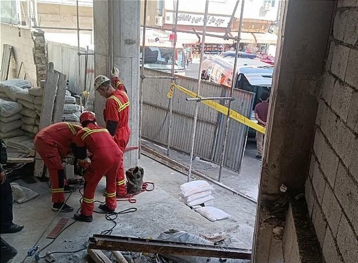 سقوط مرگبار مرد جوان به چاهک آسانسور سقوط مرگبار مرد جوان به چاهک آسانسور