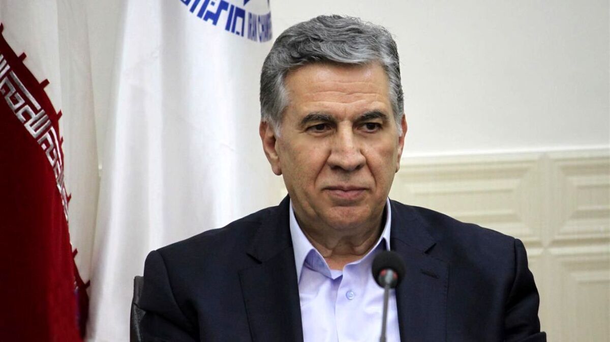 نامه مهم رئیس اتاق بازرگانی به پزشکیان درباره قطع برق/ ماجرا چیست؟ نامه مهم رئیس اتاق بازرگانی به پزشکیان درباره قطع برق/ ماجرا چیست؟