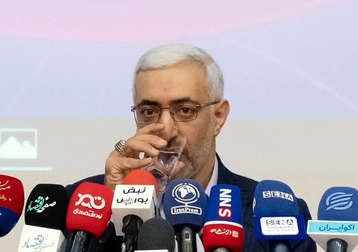 رابطه جالب وام عشقی با احمدینژاد و کاظم صدیقی! رابطه جالب وام عشقی با احمدینژاد و کاظم صدیقی!