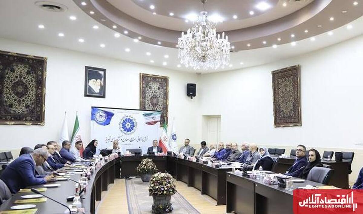 جذب ۱۴۰ دانشجو در قالب تفاهمنامه صنعتی در واحدهای تولیدی تبریز جذب ۱۴۰ دانشجو در قالب تفاهمنامه صنعتی در واحدهای تولیدی تبریز