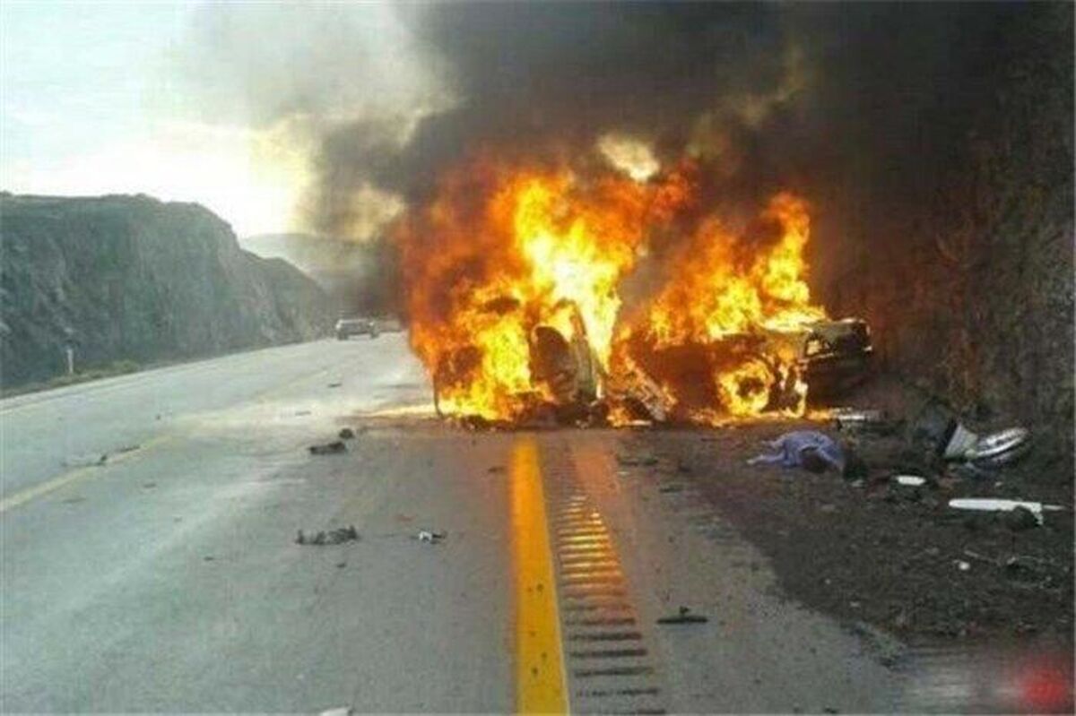مرگ پنج نفر بر اثر حادثه رانندگی در کردستان مرگ پنج نفر بر اثر حادثه رانندگی در کردستان