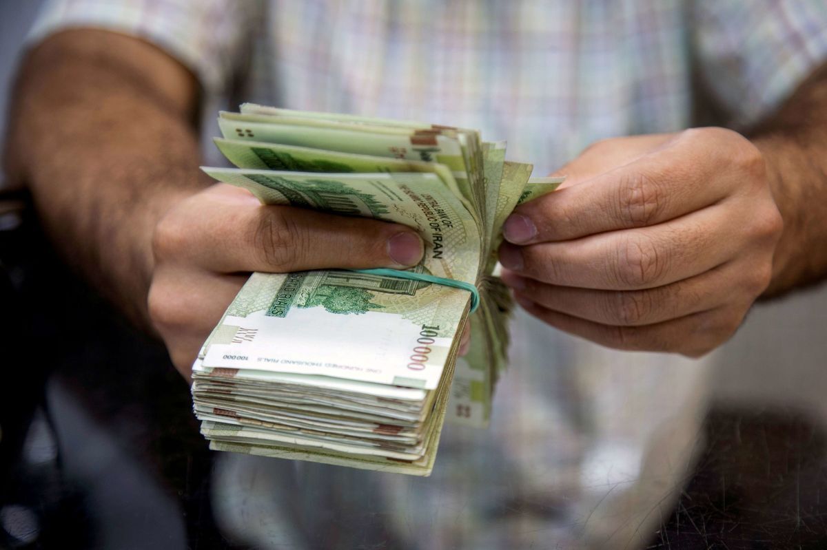 آغاز واریز حقوق شهریورماه بازنشستگان تامین اجتماعی آغاز واریز حقوق شهریورماه بازنشستگان تامین اجتماعی