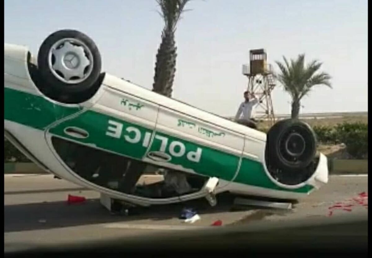واژگونی خودرو پلیس جان ۲ تن از ماموران را گرفت واژگونی خودرو پلیس جان ۲ تن از ماموران را گرفت