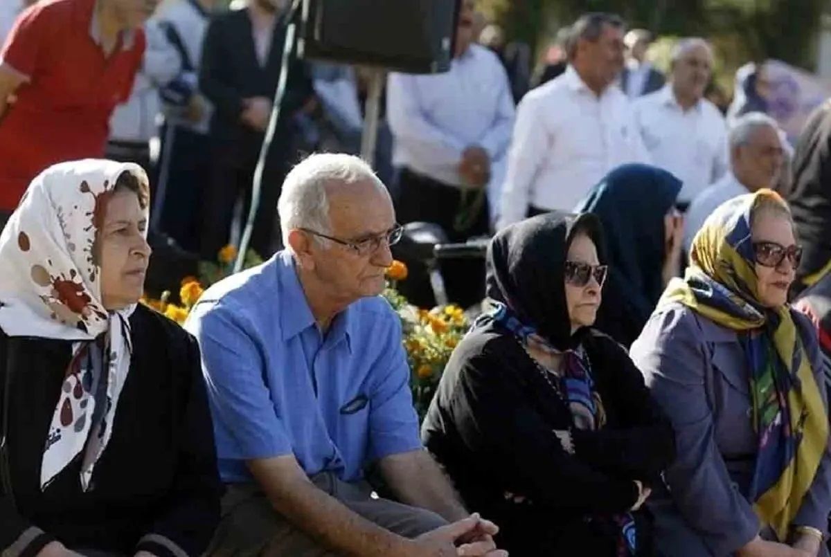 خبر خوش مجلس برای بازنشستگان/ یک میلیون تومانِ متناسبسازی واریز میشود خبر خوش مجلس برای بازنشستگان/ یک میلیون تومانِ متناسبسازی واریز میشود
