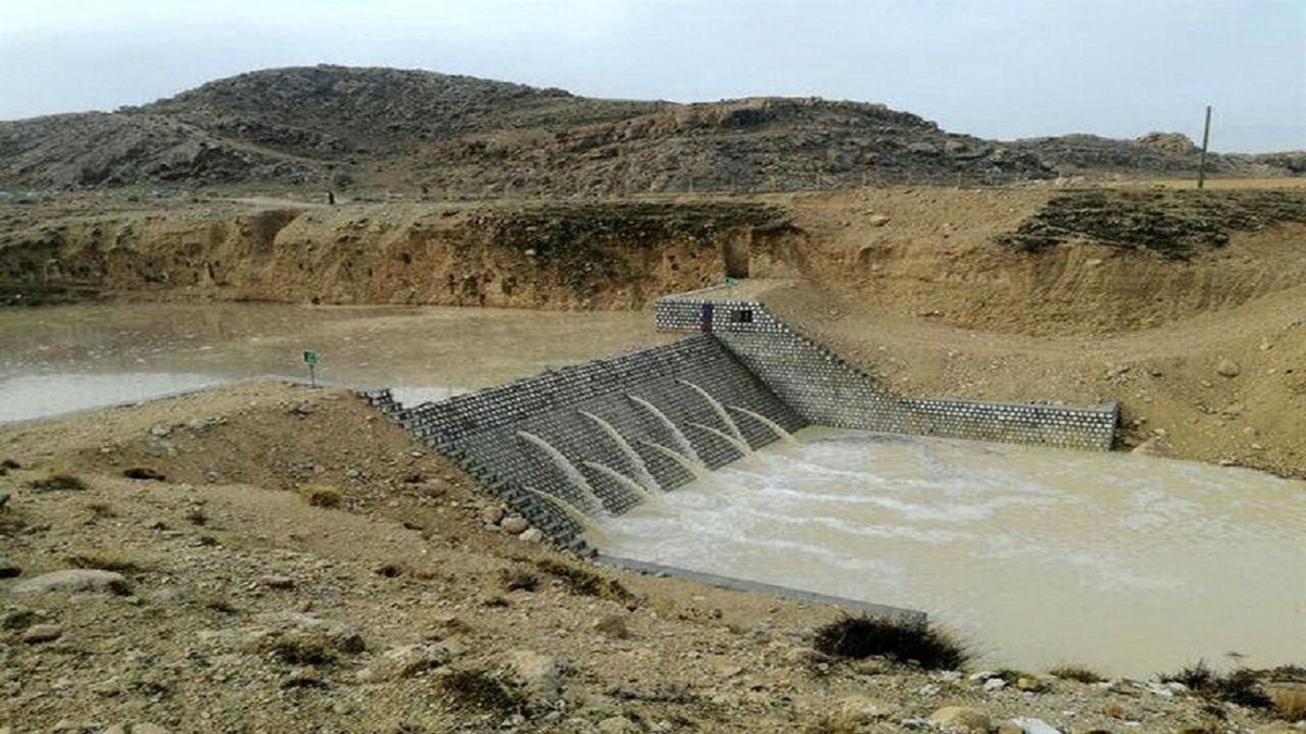 میزان بارشهای کشور به ۴۰۰ میلیارد متر مکعب رسیده است میزان بارشهای کشور به ۴۰۰ میلیارد متر مکعب رسیده است