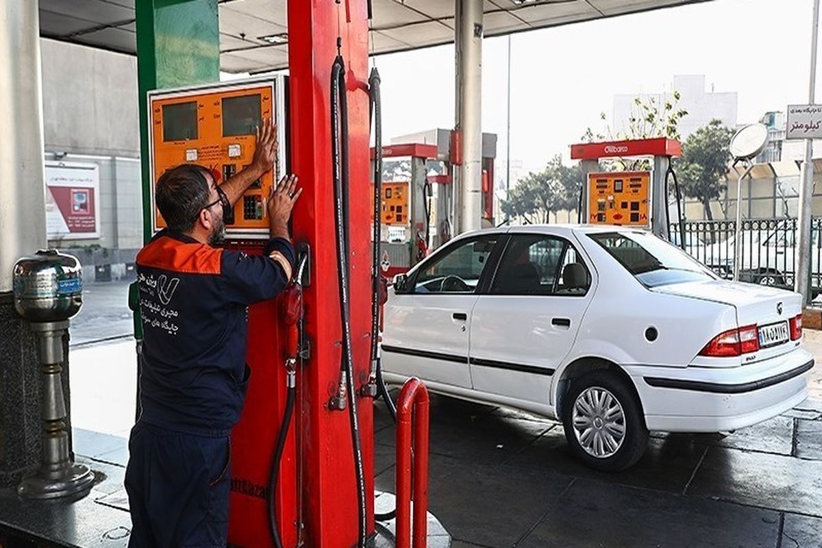 یک پیشبینی مهم درباره افزایش قیمت بنزین یک پیشبینی مهم درباره افزایش قیمت بنزین