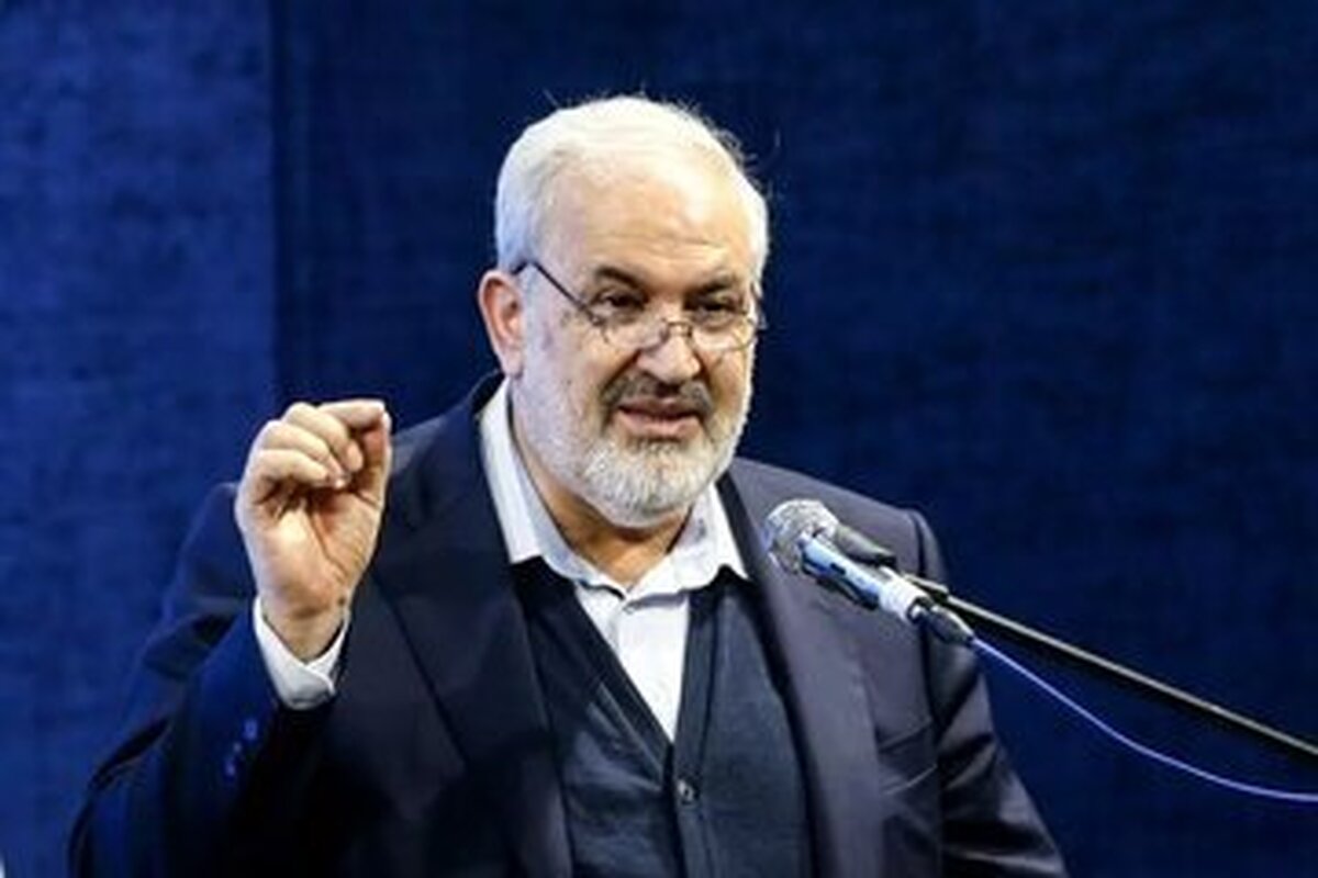 آقای وزیر! خانواده خودتان با «پنکه» طاقت میآورد که به مردم پیشنهاد میدهید؟ آقای وزیر! خانواده خودتان با «پنکه» طاقت میآورد که به مردم پیشنهاد میدهید؟