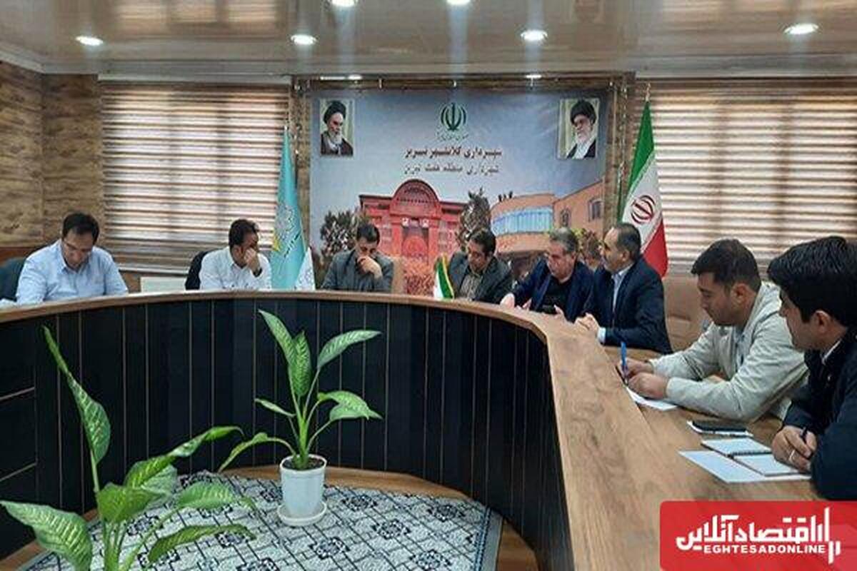 مصوبات اجرایی قرارهای خدمت شهرداری منطقه ۷ تبریز بررسی شد مصوبات اجرایی قرارهای خدمت شهرداری منطقه ۷ تبریز بررسی شد