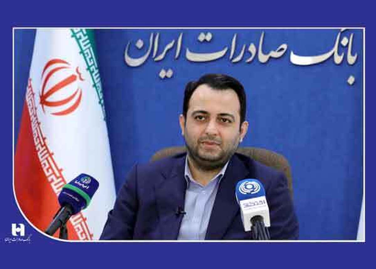 محسن سیفی: بانک مرکزی اثر مسائل سیاسی بر اقتصاد را مهار کرد محسن سیفی: بانک مرکزی اثر مسائل سیاسی بر اقتصاد را مهار کرد