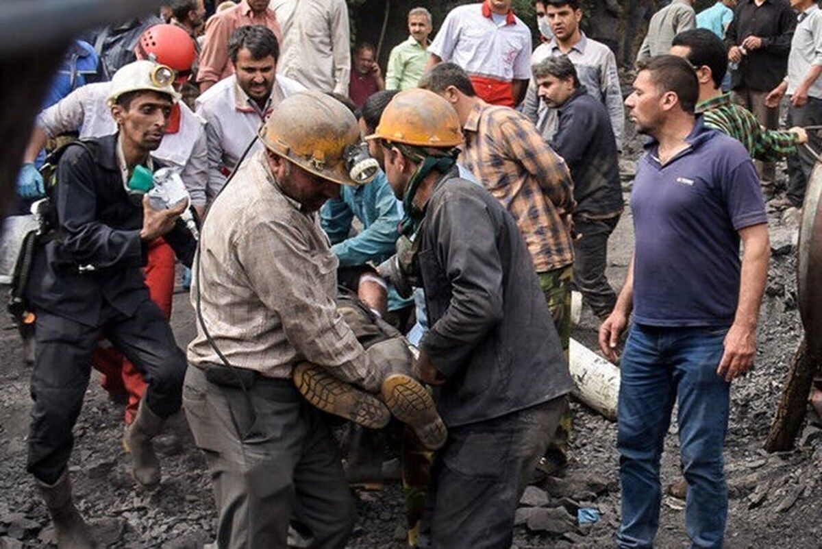 تصمیم مهم برای پرداخت حقوق و مستمری جانباختگان معدن طبس تصمیم مهم برای پرداخت حقوق و مستمری جانباختگان معدن طبس
