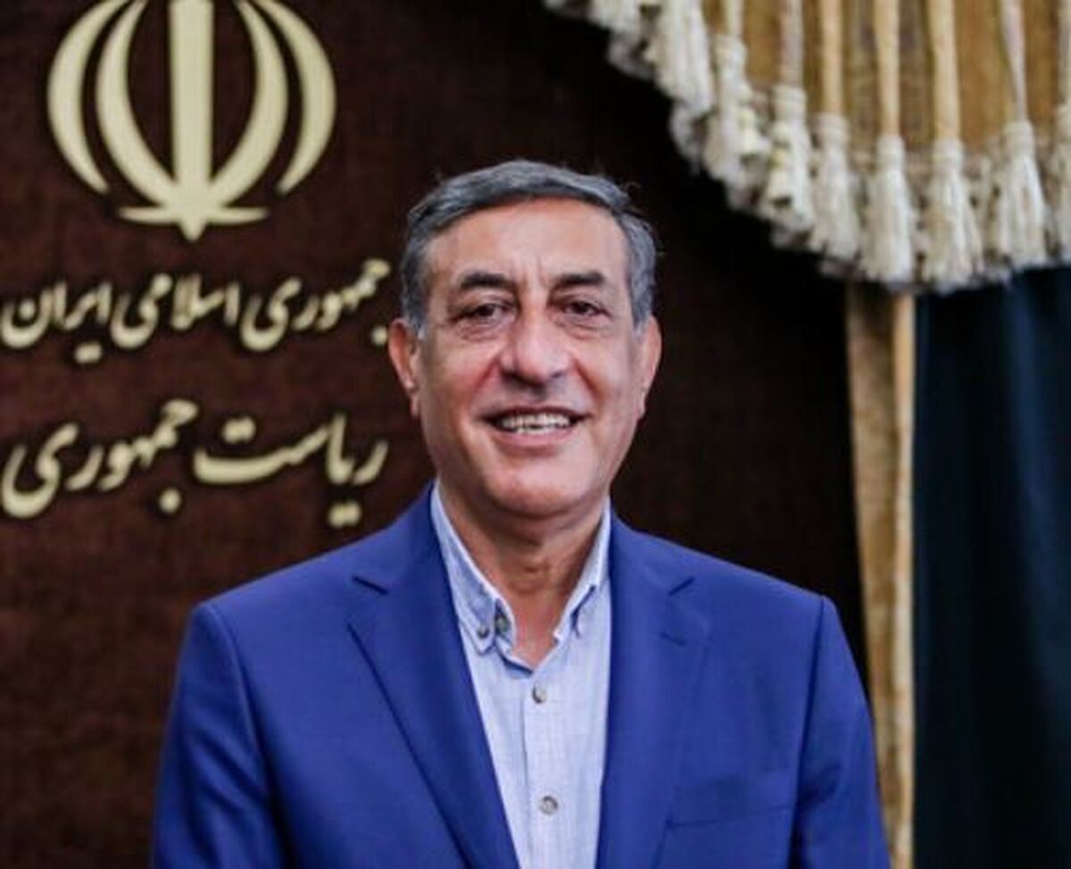 توضیحاتی درباره انتصابات اخیر نهاد ریاستجمهوری توضیحاتی درباره انتصابات اخیر نهاد ریاستجمهوری